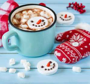 Открытки доброе зимнее утро Открытка доброго зимнего утра, пожелания зимнего доброго утра Картинка открытка с пожеланиями доброго зимнего утра, зимнее снежное доброе утро, красивая зимняя открытка доброе зимнее утро, зима утро, зимнее утро доброе скачать бесплатно